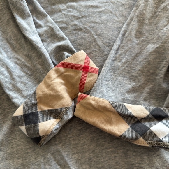 Burberry Check Trim Tee - Picture 9 of 10